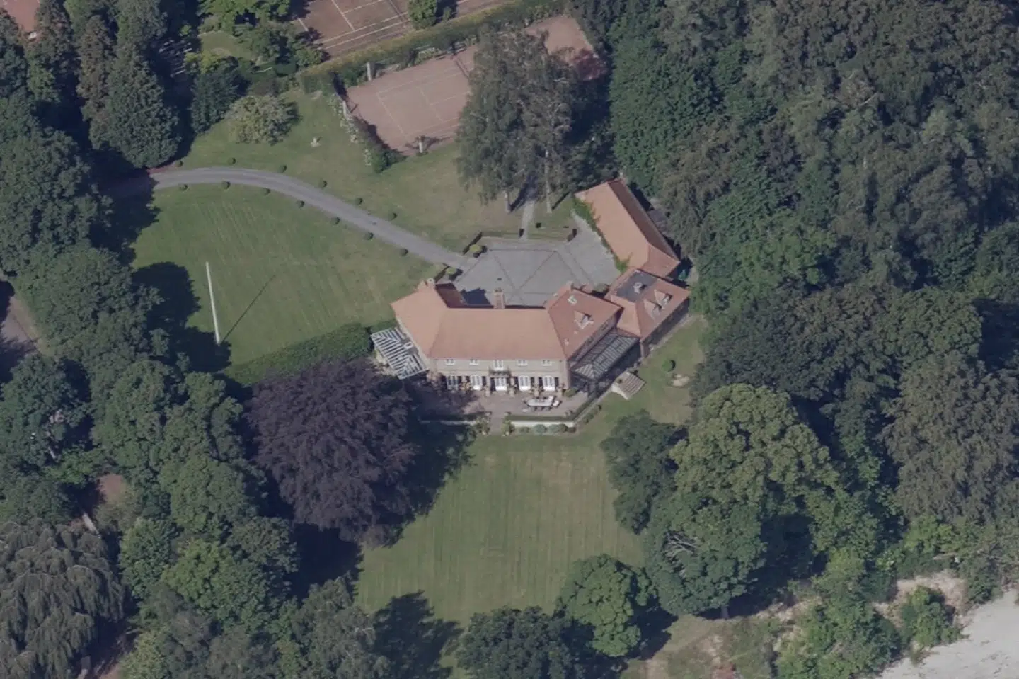 Danmarks dyreste hus nogensinde er solgt for 150 millioner kroner.