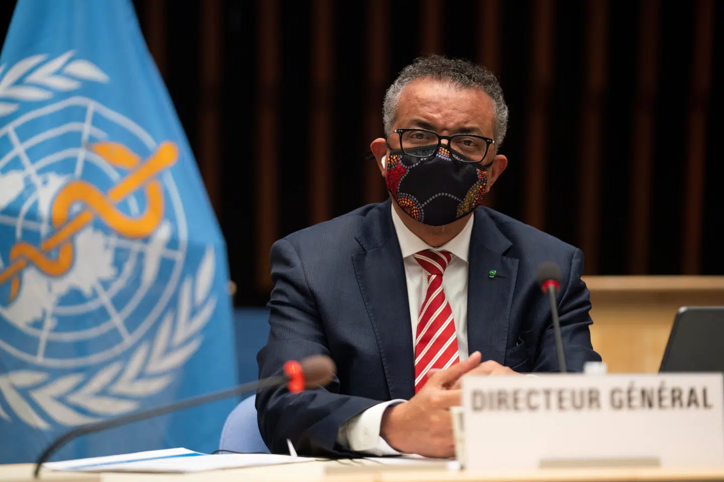 Tedros Adhanom Ghebreyesus, generalsekretær for Verdenssundhedsorganisationen, WHO, siger mandag, at flokimmunitet med henblik på smittespredning ikke er nogen mulighed i kampen mod coronavirusset. Christopher Black/Who/Reuters