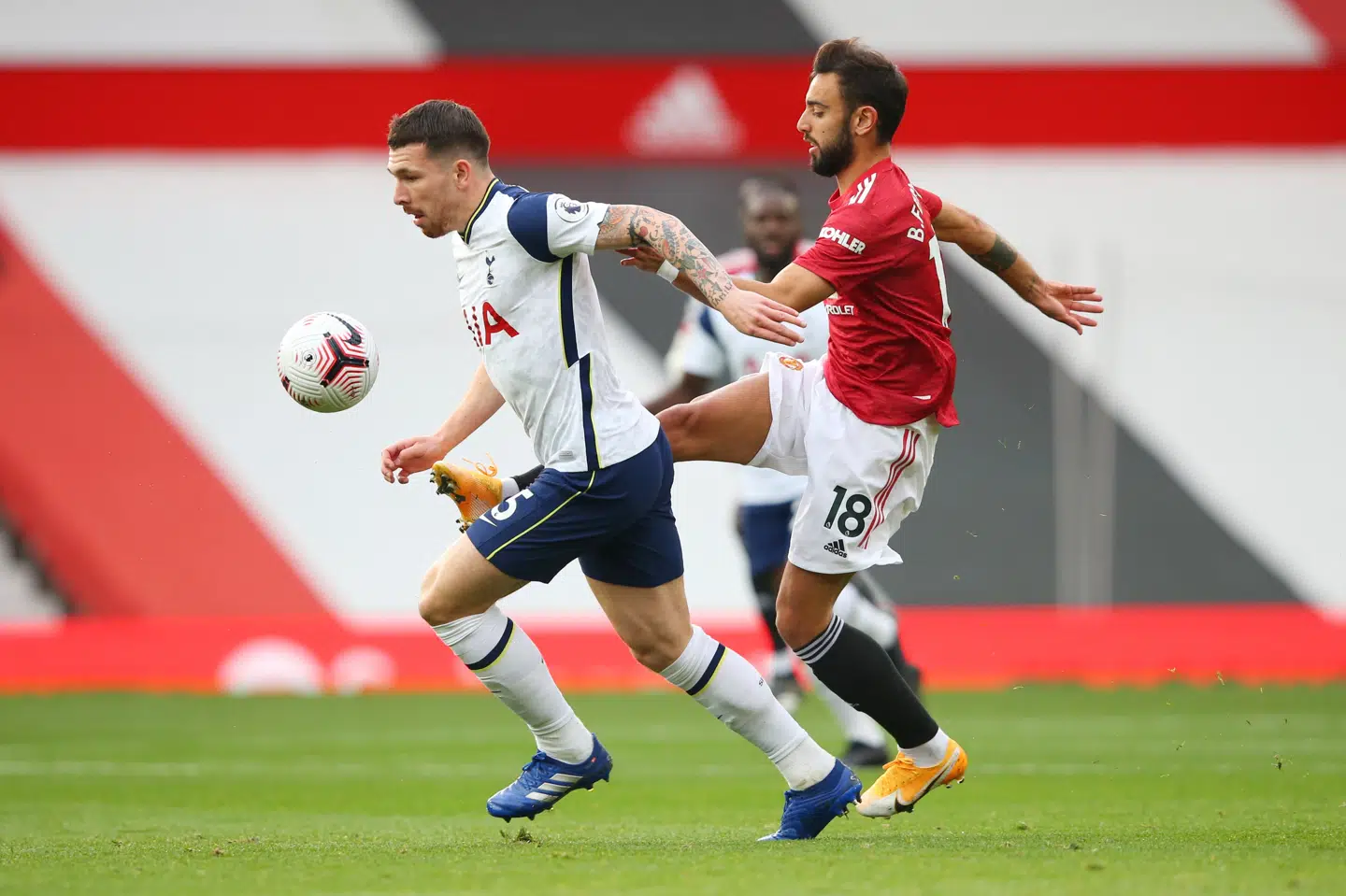 Inden landskampsperioden vandt Pierre-Emile Højbjerg og Tottenham med 6-1 på udebane over Manchester United. Alex Livesey/Reuters