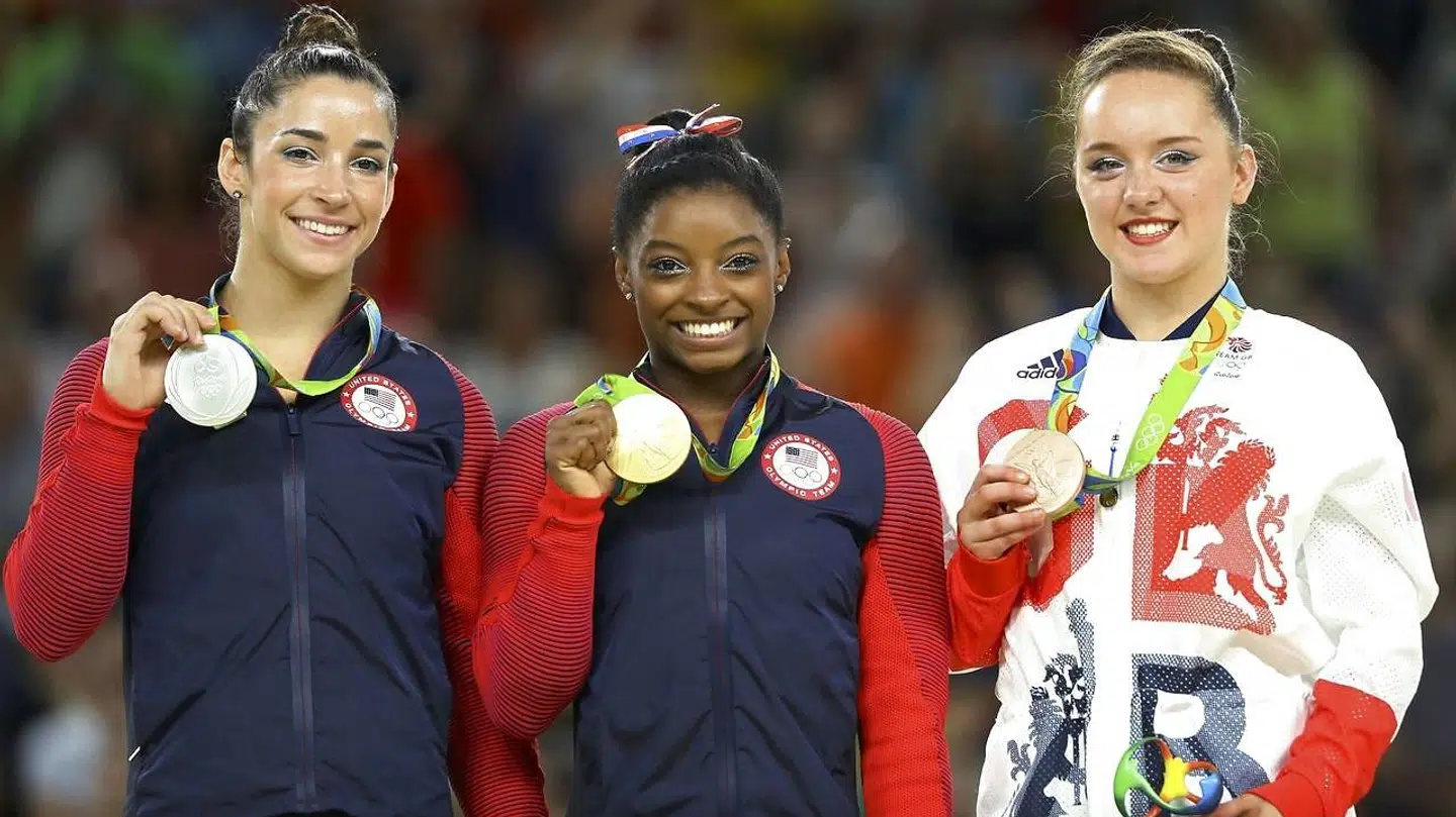 Amy Tinkler (th.) vandt OL-bronze i Rio.