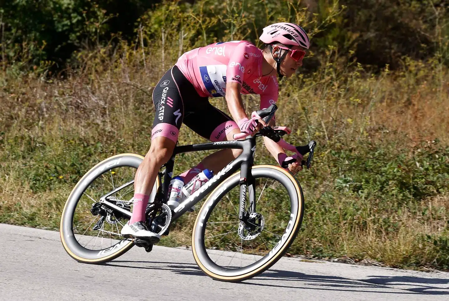 João Almeida slap med skrækken på Giroens sjette etape.