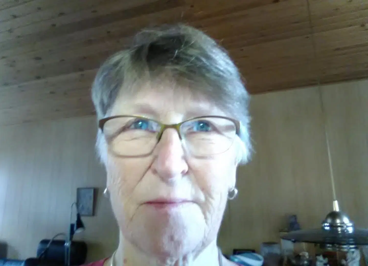 Linda Kania er 71 år og fra Nykøbing Falster. Hendes afdøde forældre har betalt ca. 20.000 kr. for meget i ejendomsskat.
