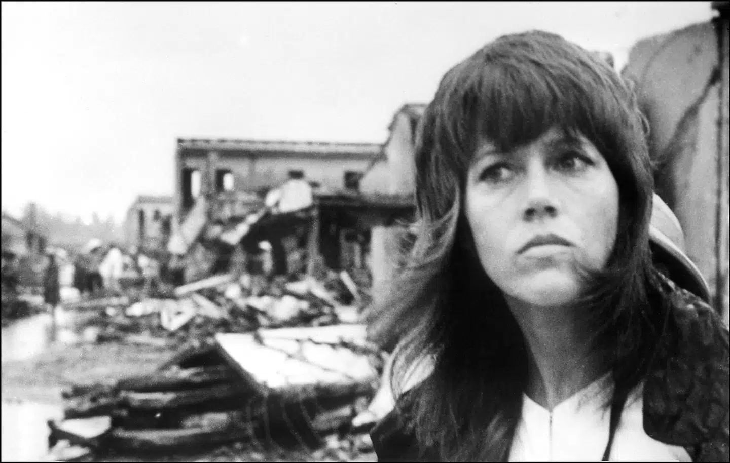 I 1970'erne var Jane Fonda helt fremme i frontlinjen for at protestere mod USA's rolle i Vietnam-krigen. Her er hun på besøg i Hanoi.
