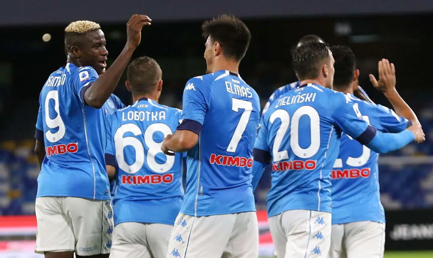 Flere Napoli-spillere er testet positive for coronavirus.