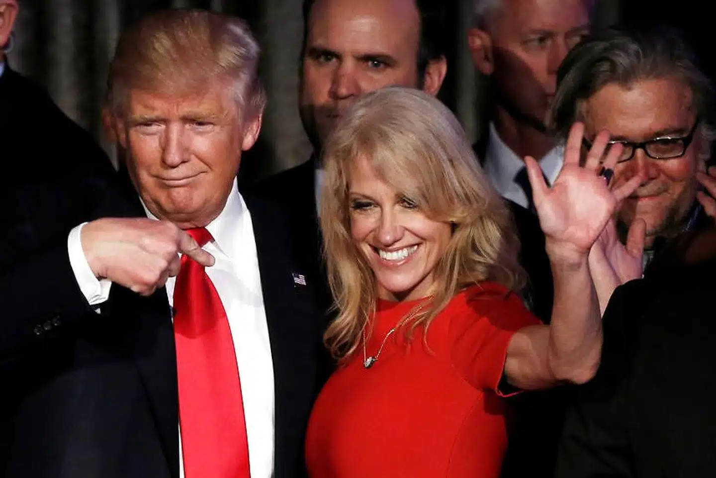 Sent i nat afslørede Donald Trumps mest trofaste medarbejder KellyAnne Conway, at også hun har Covid-19.