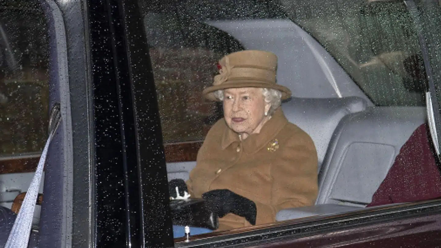 Dronning Elizabeth kort efter ét af de omtalte møder med sin søn og børnebørn.