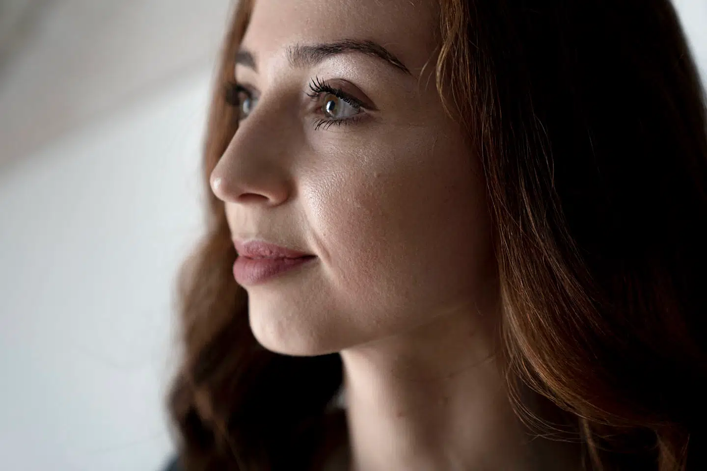 »Man kan ikke med den ene hånd gå ud og hylde Sofie Linde for en 12 år gammel hændelse og så samtidig sige: Det, der skete i vores eget parti, taler vi ikke om,« siger Samira Nawa.