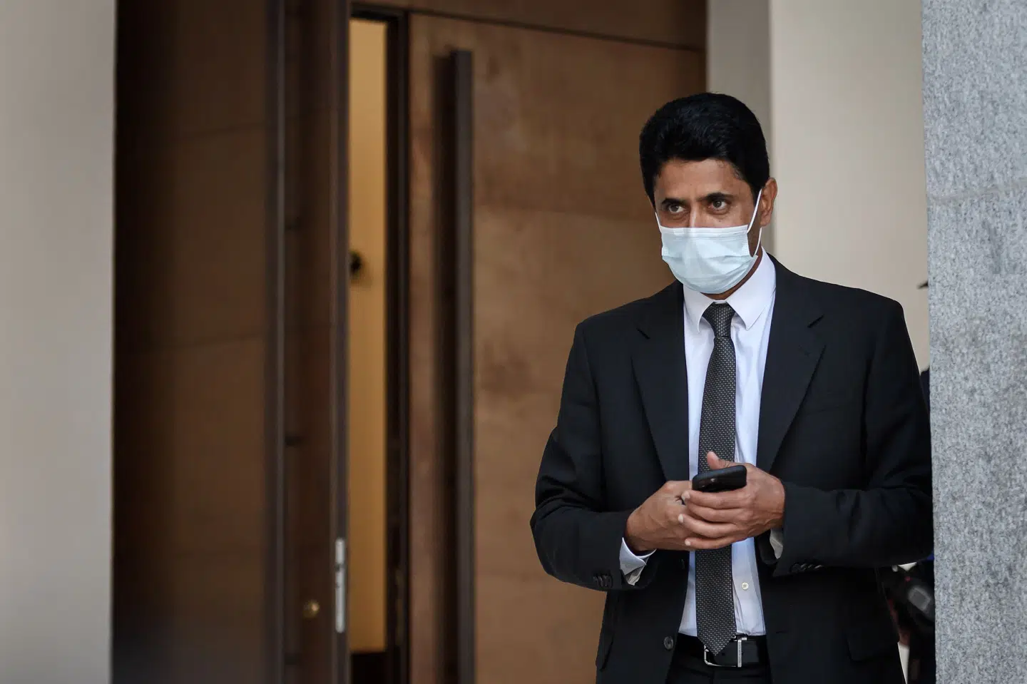 Nasser Al-Khelaifi, der er præsident i PSG, mistænkes for at have givet upassende gaver til tidligere generalsekretær i Fifa. Fabrice Coffrini/Ritzau Scanpix