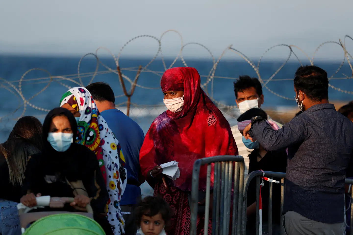 Der er blevet etableret en midlertidig lejr, efter at den største migrant- og flygtningelejr i Europa brændte ned til grunden på den græske ø Lesbos. (Arkivfoto) Yara Nardi/Reuters