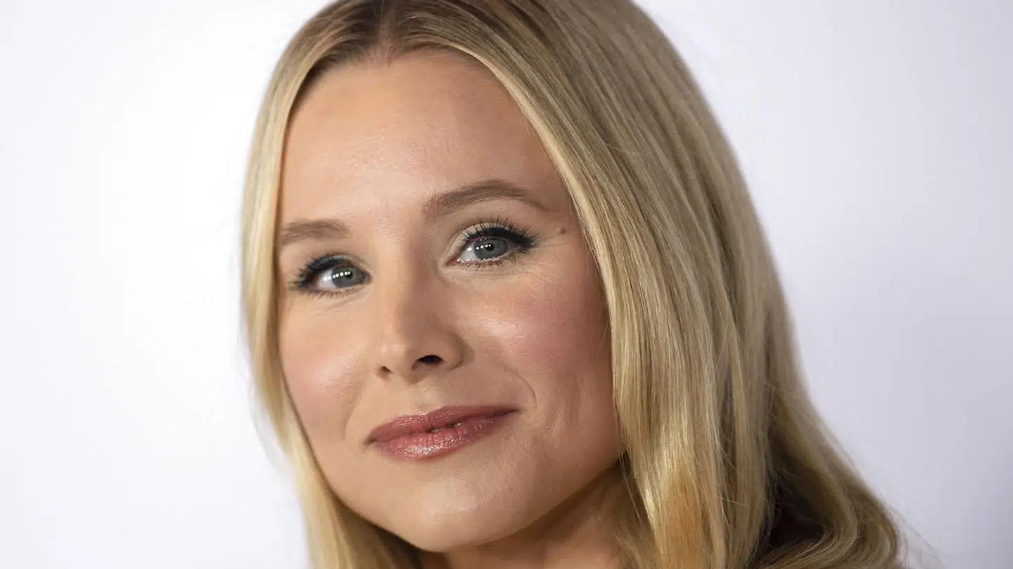 Kristen Bell mener, at ved lade sine børn drikke alkoholfri øl, kan det føre til samtale om hendes mands ædruelighed.