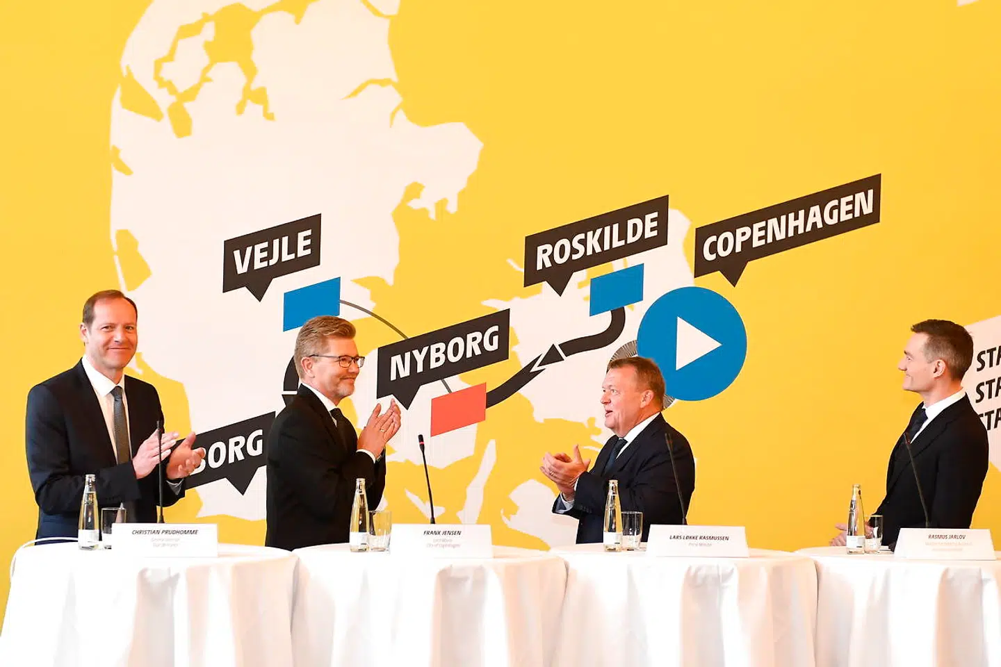 (ARKIV) Statsminister Lars Løkke Rasmussen, Københavns overborgmester Frank Jensen og erhvervsminister Rasmus Jarlov holder pressemøde om Tour de France på Københavns Rådhus, torsdag den 21. februar 2019. Udsættelsen af OL har skabt usikkerhed om næste sommers sportskalender. Men de danske værter går stærkt ud fra, at Tour de France starter som planlagt i 2021. Det skriver Ritzau, mandag den 6. april 2020.. (Foto: Mads Claus Rasmussen/Ritzau Scanpix)