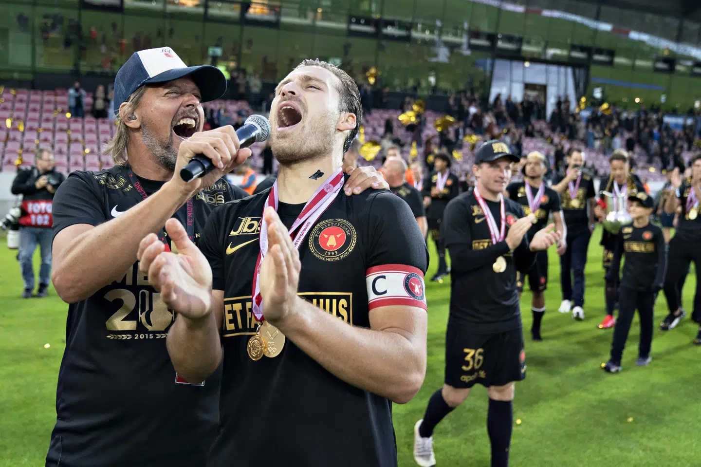 FC Midtjyllands Erik Sviatchenko sang igennem, da holdet fejrede DM-guldet i sidste sæson. (Arkivfoto) Henning Bagger/Ritzau Scanpix