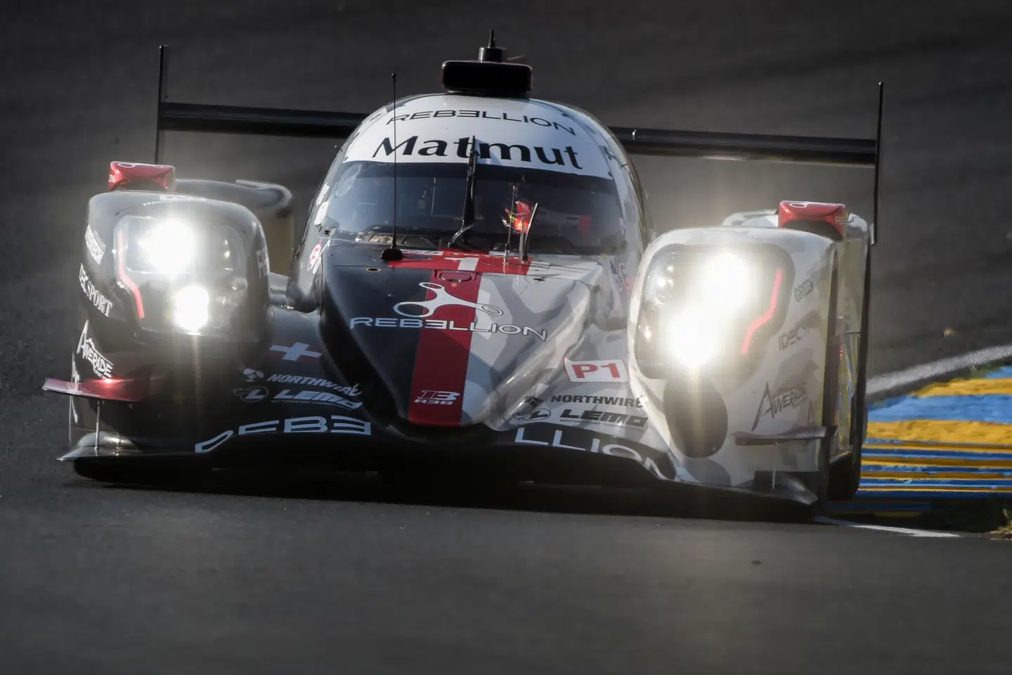 Mens Bruno Senna (billedet) - Ayrton Sennas nevø - stiller op i den bedste Le Mans-klasse, er danske Mikkel Jensen blandt favoritterne i den næstbedste klasse. Jean-Francois Monier/Ritzau Scanpix
