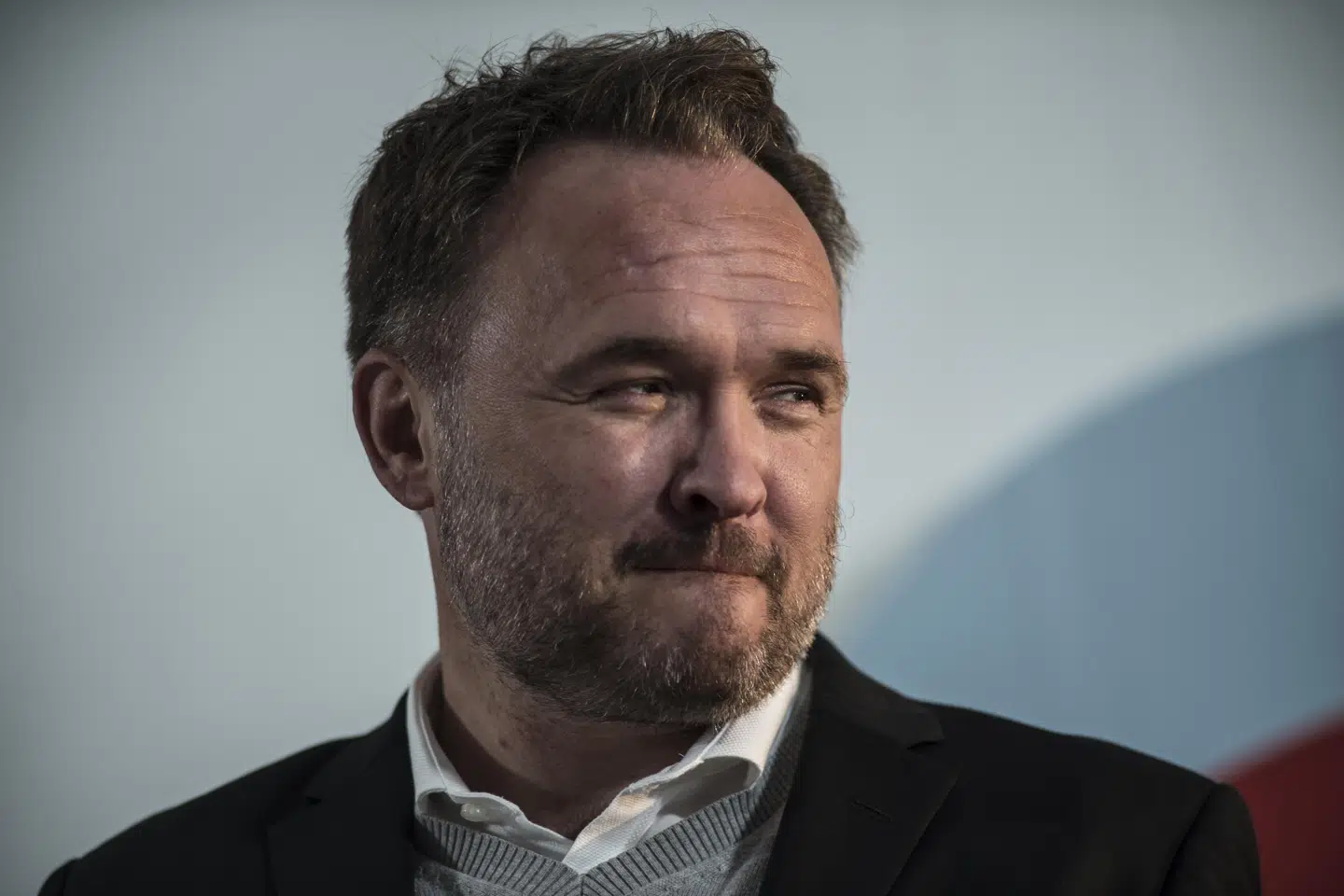 Regeringen, repræsenteret af klimaminister Dan Jørgensen, har indgået en aftale med en af Danmarks største CO2-udledere, Aalborg Portland, om at virksomheden skal gennemføre en kraftig beskæring af udledningen før 2030. (Arkivfoto) Tim Kildeborg Jensen/Ritzau Scanpix