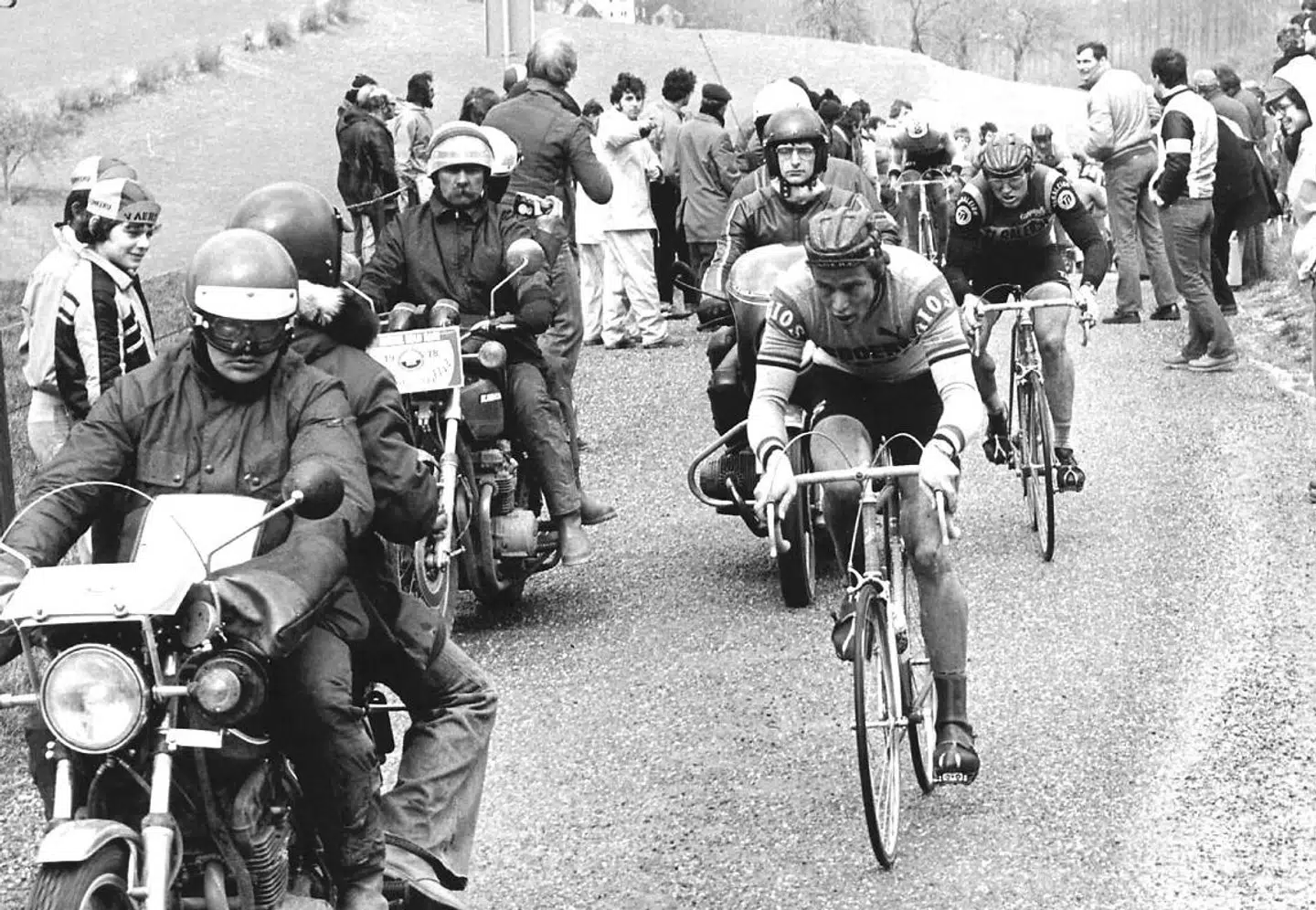 Her kører Dietrich Thurau helt i front ved Amstel Gold Race i 1978.