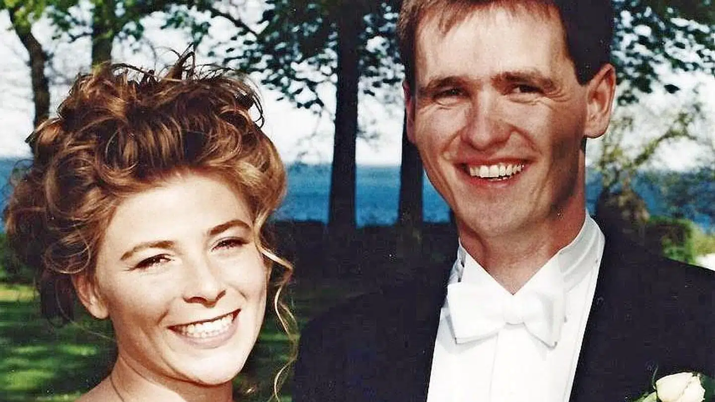 Julie Rubow og Bjørn Jacobsen blev gift 6. maj 1995. De mødte hinanden gennem fælles venner på Aarhus Universitet. Han studerede økonomi og hun statskundskab.