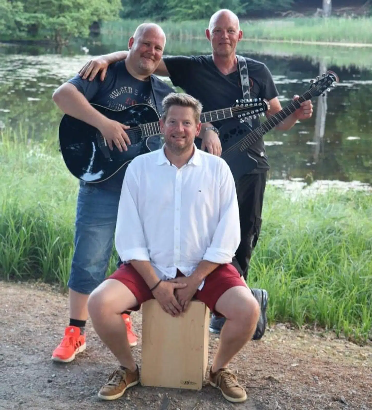 Flying Moments består af /fra venstre) 45-årige Tony Eichen, 50-årige René Hultgreen og 51-årige Flemming Buchhave Nielsen.