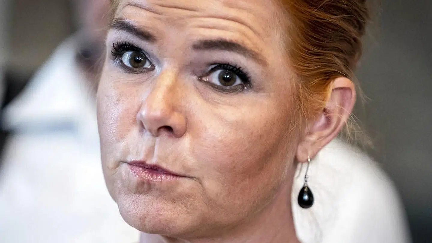Inger Støjberg (V) er langt fra tilfreds med regerignens udspil til et nyt politi. Der skal langt flere betjente på gaden, hvis volden på S-togsstationerne skal til livs.