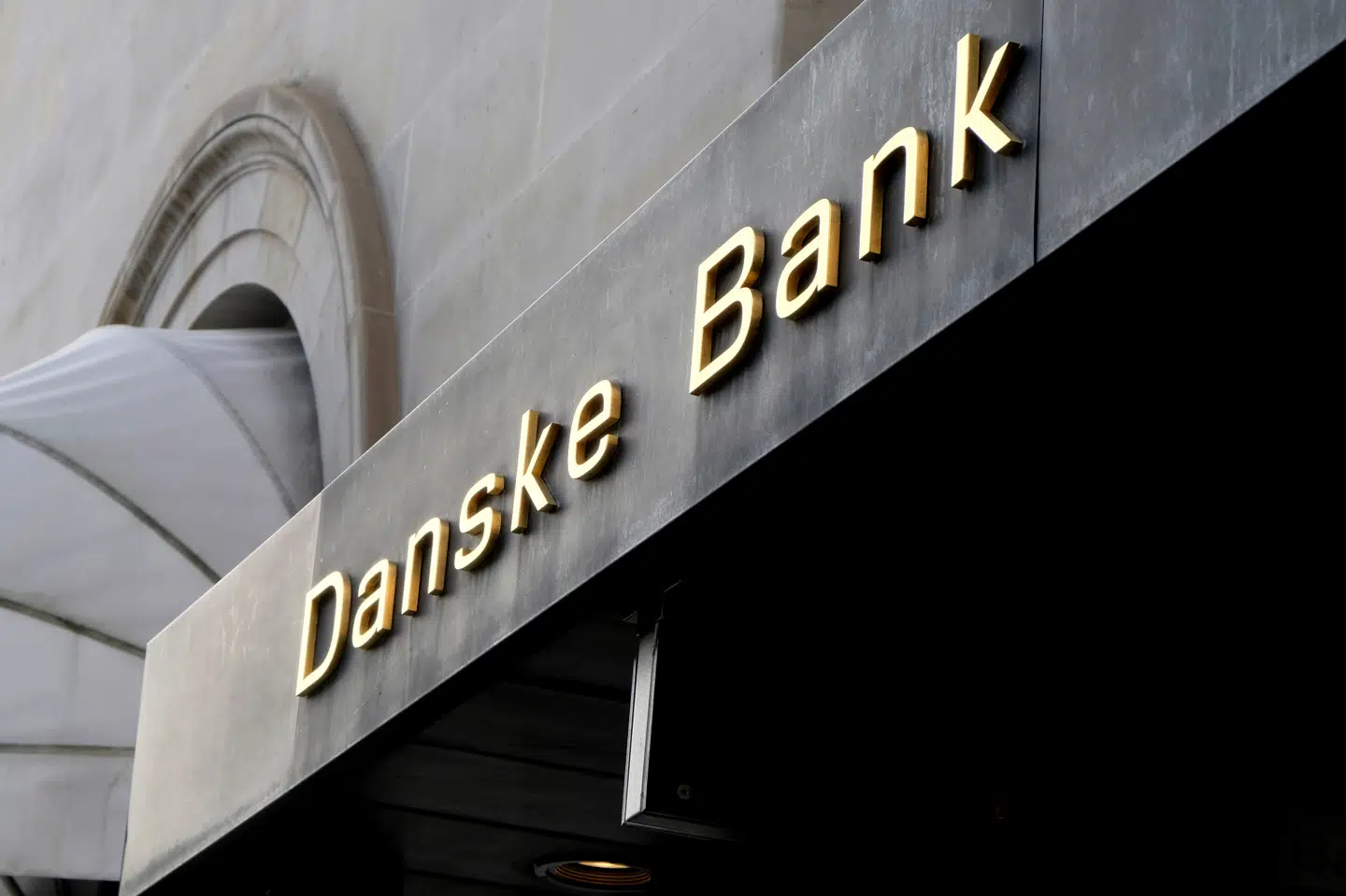 - Måske dukker der mere op hen ad vejen, for vi er en stor bank med mange produkter, og vi gennemgår dem nu systematisk, siger Carsten Rasch Egeriis, kreditchef i Danske Bank. (Arkivfoto). Nikolaj Skydsgaard/Reuters