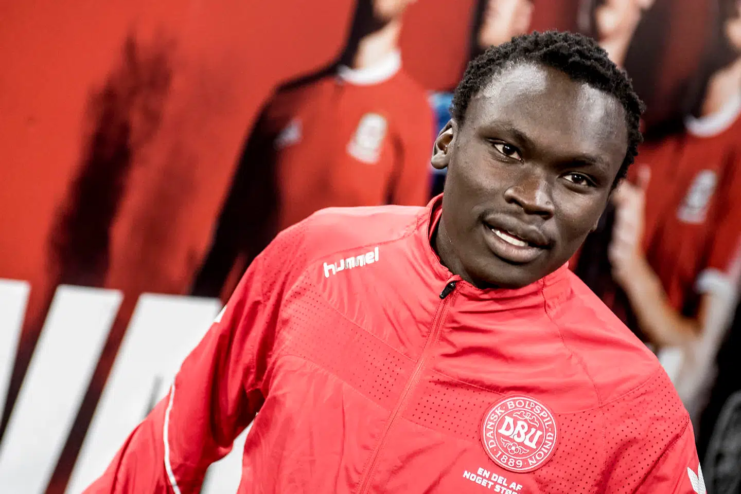 Pione Sisto har trodste de spanske myndigheder og er taget hjem til Danmark.