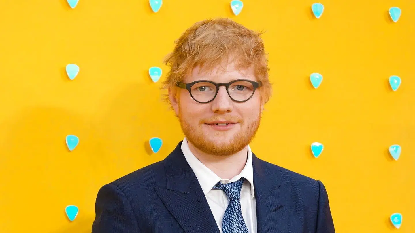 Ed Sheeran har udgivet fire albums og været på tre koncerter-tours.