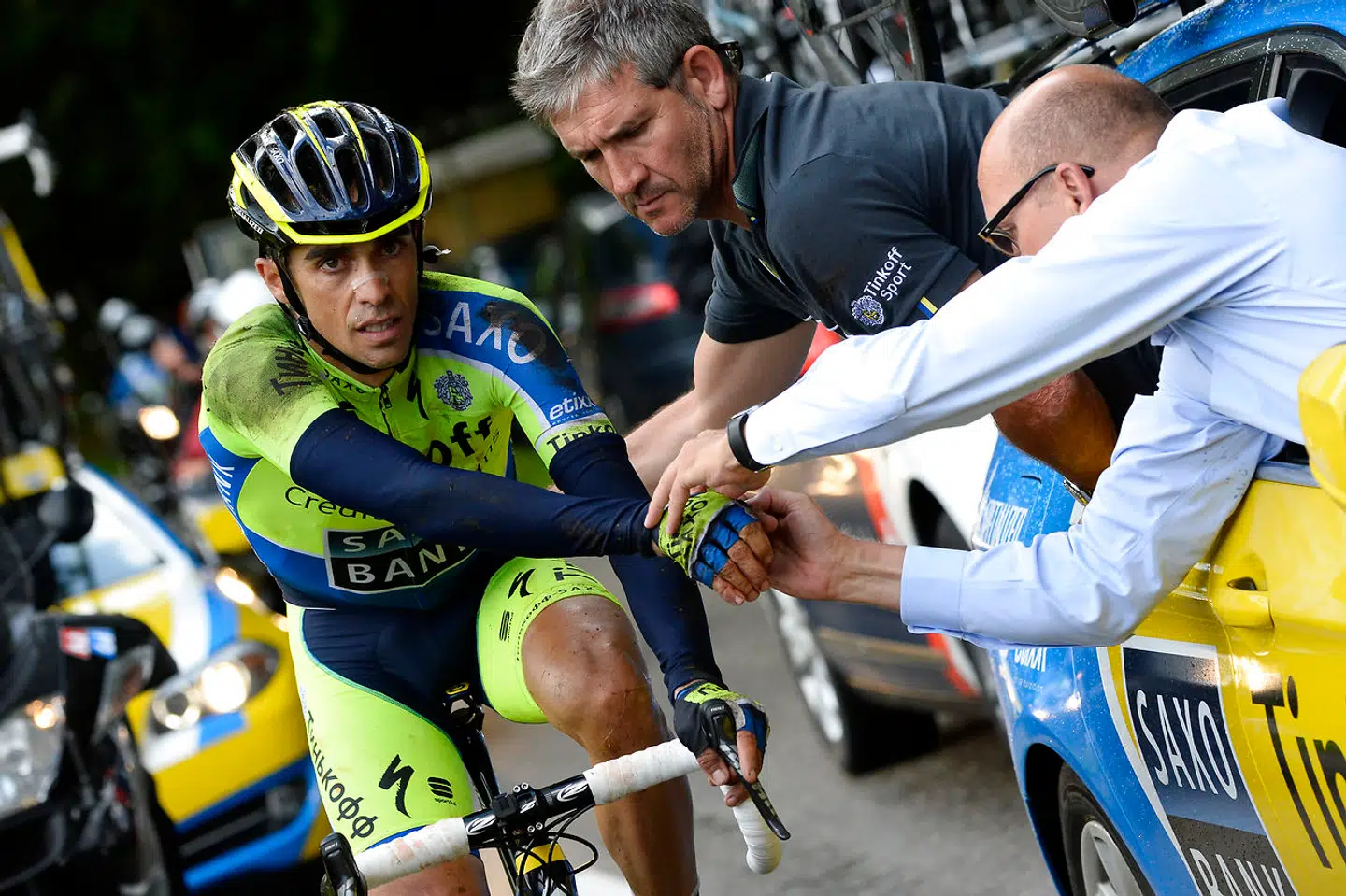 Bjarne Riis tilser Alberto Contador under Tour de France 2014