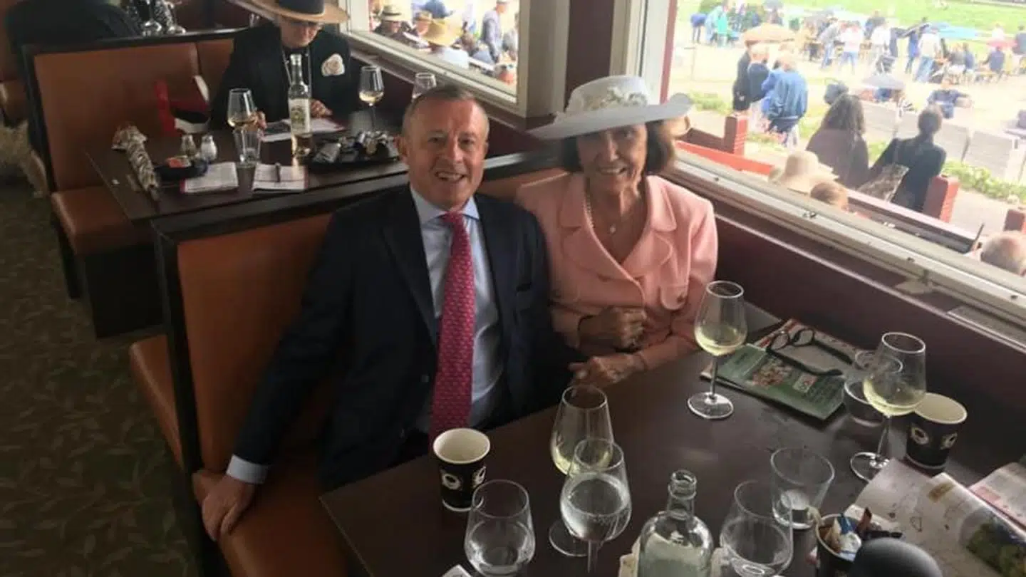 Margarinedronningen Johnny Vagn-Lauridsen (højre) er død.