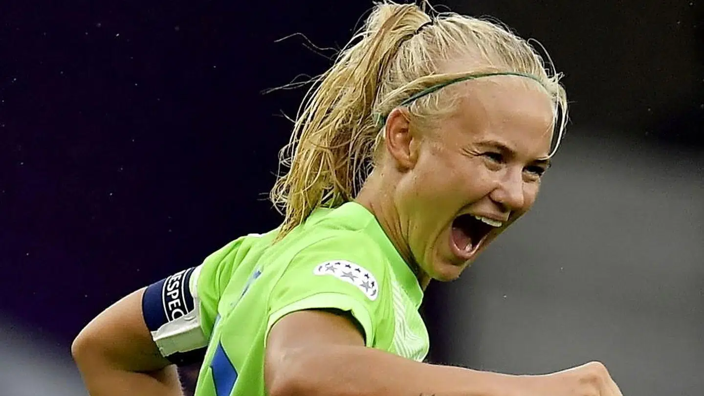 Pernille Harder og Wolfsburg skal søndag spille Champions League-finale.