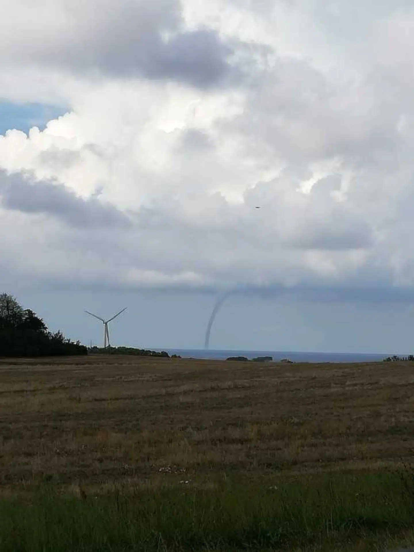 Lørdag sås en skypumpe vest for Bornholm. Foto: DMI/ Jens Sørensen