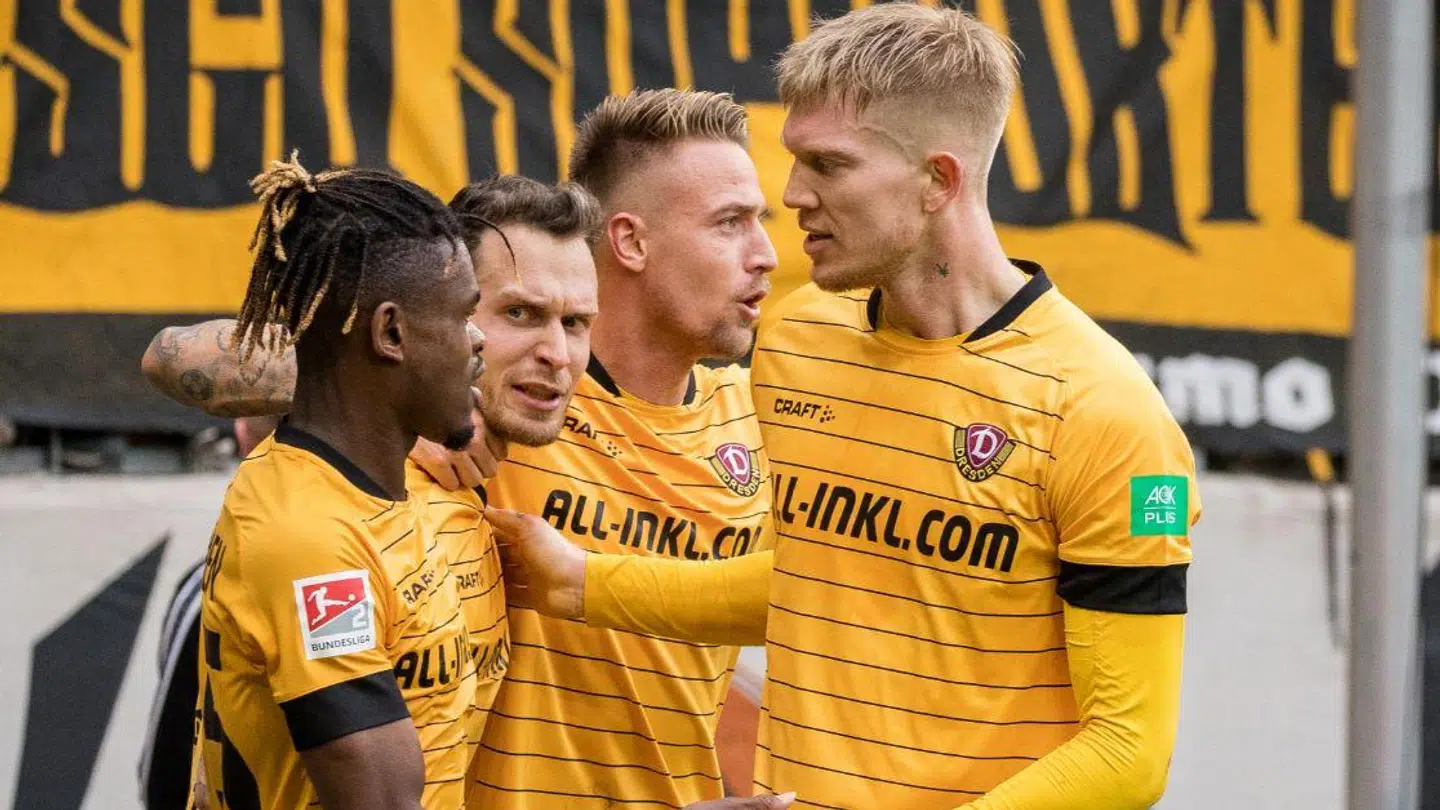 Simon Makienok vil gerne i gang igen med fodbold for sin karrieres skyld, men forstår, hvorfor andre spillere ikke vil.