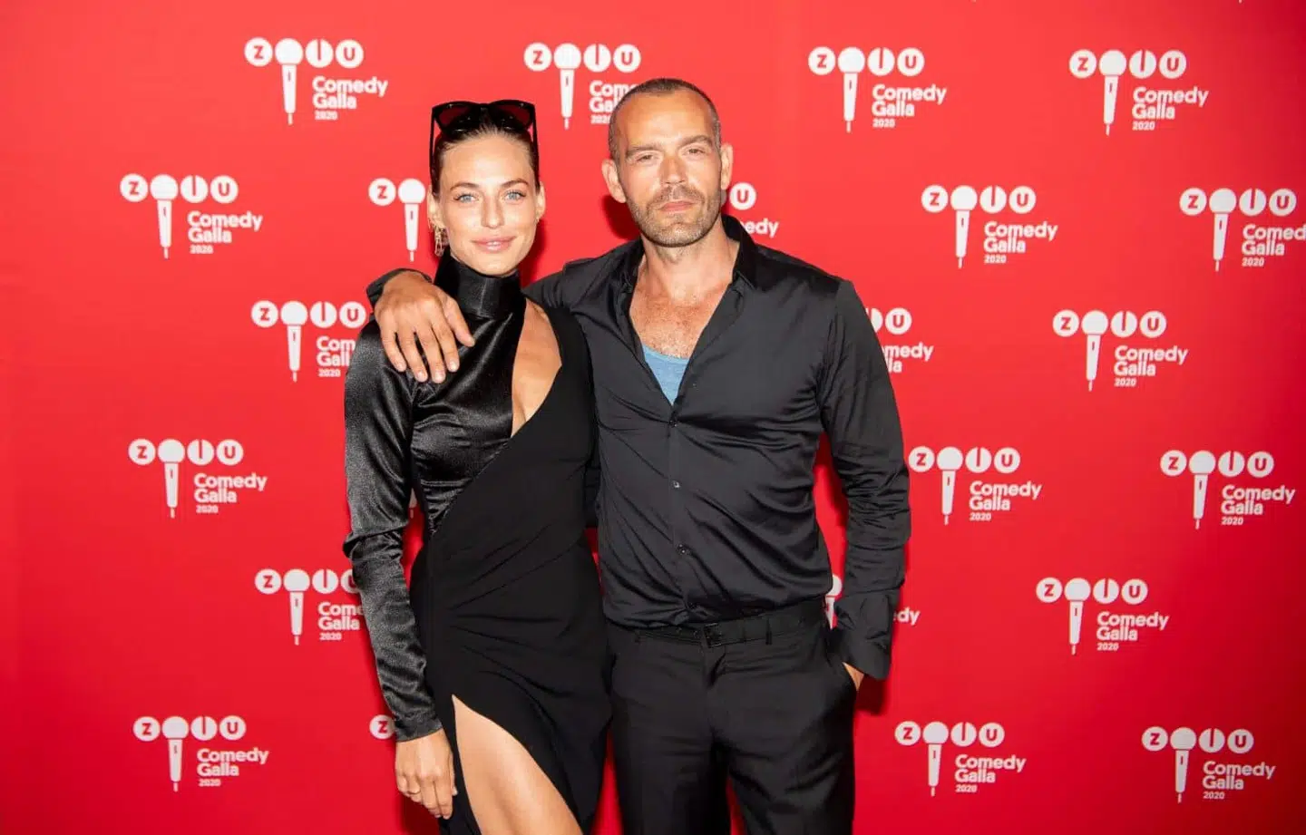 Sarah Grünewald og Benjamin Kaniewsk på den røde løber før ZULU Comedy Galla 2020.