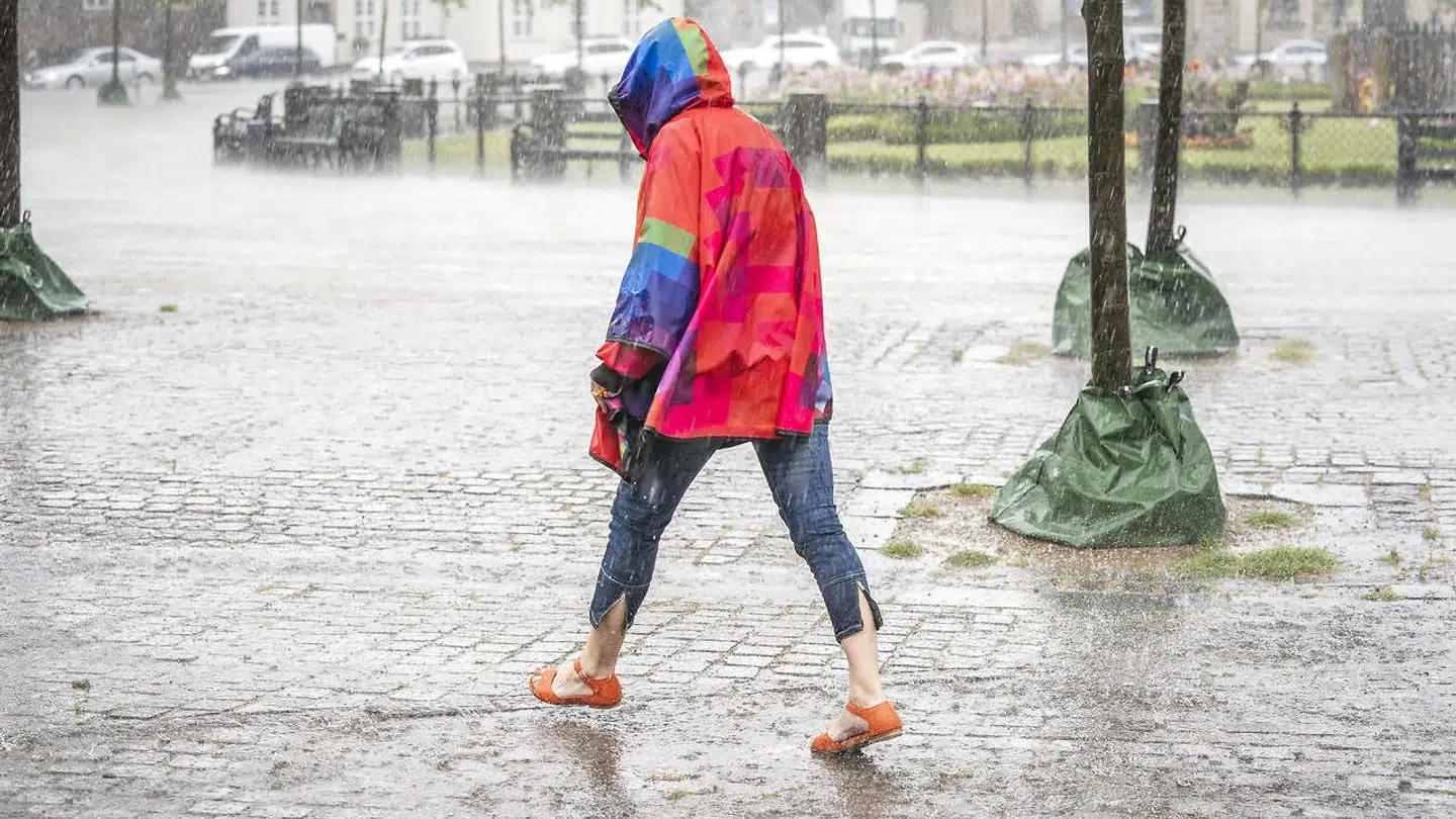 Arkivfoto. Der er endnu en våd dag i vente for danskerne i morgen. Ritzau Scanpix.