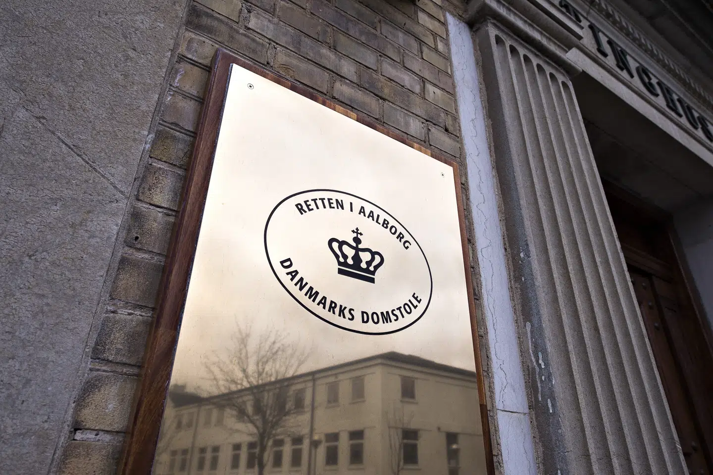 En 63-årig mand er blevet kendt skyldig i at tæve sin 56-årige samlever ihjel i juni sidste år. Kvinden blev fundet død på en adresse syd for Aalborg. (Arkivfoto) Henning Bagger/Ritzau Scanpix