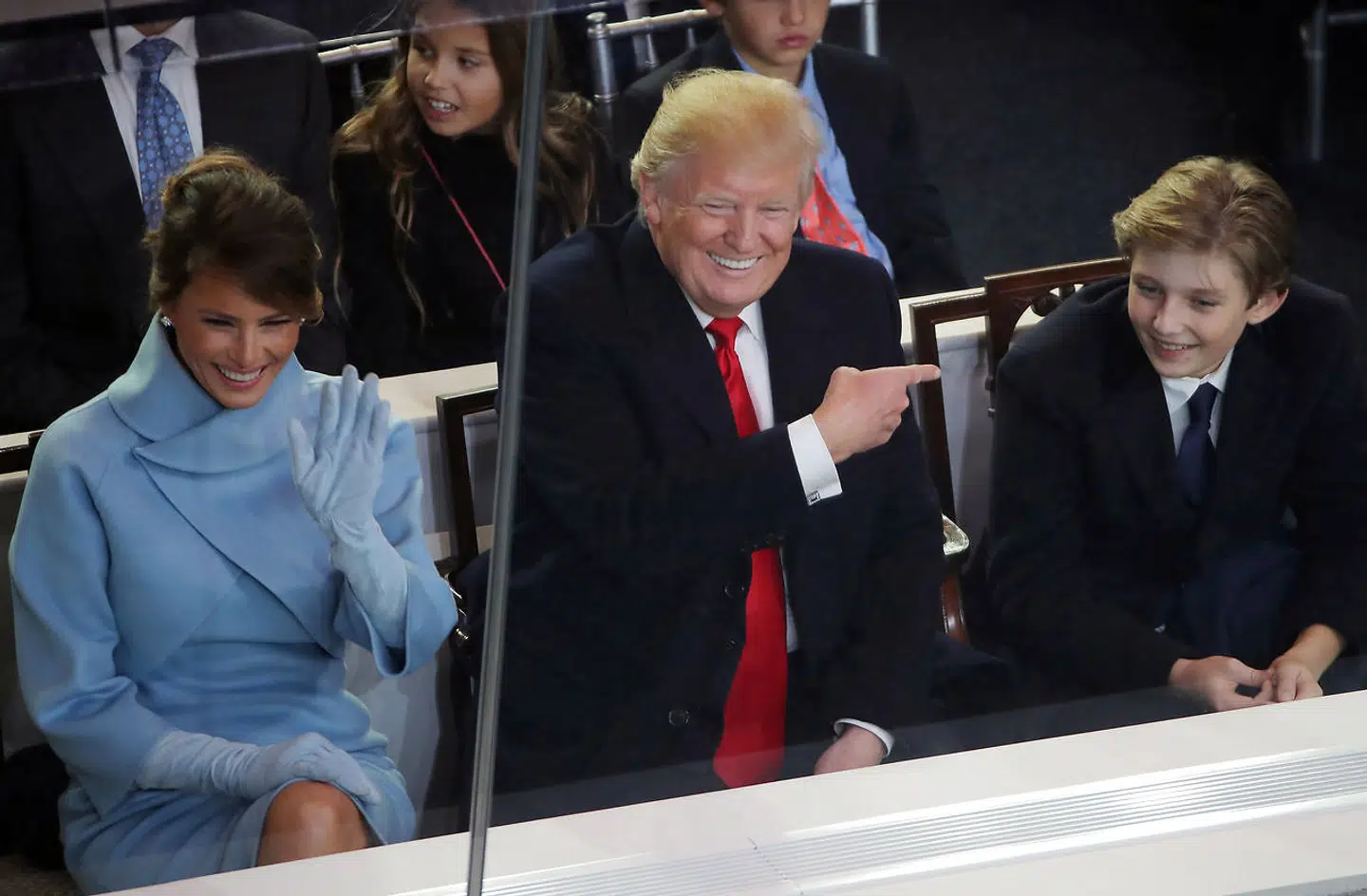 Barron Trump under indsættelsen af hans far. Barron Trump var på det tidspunkt knap 11 år.