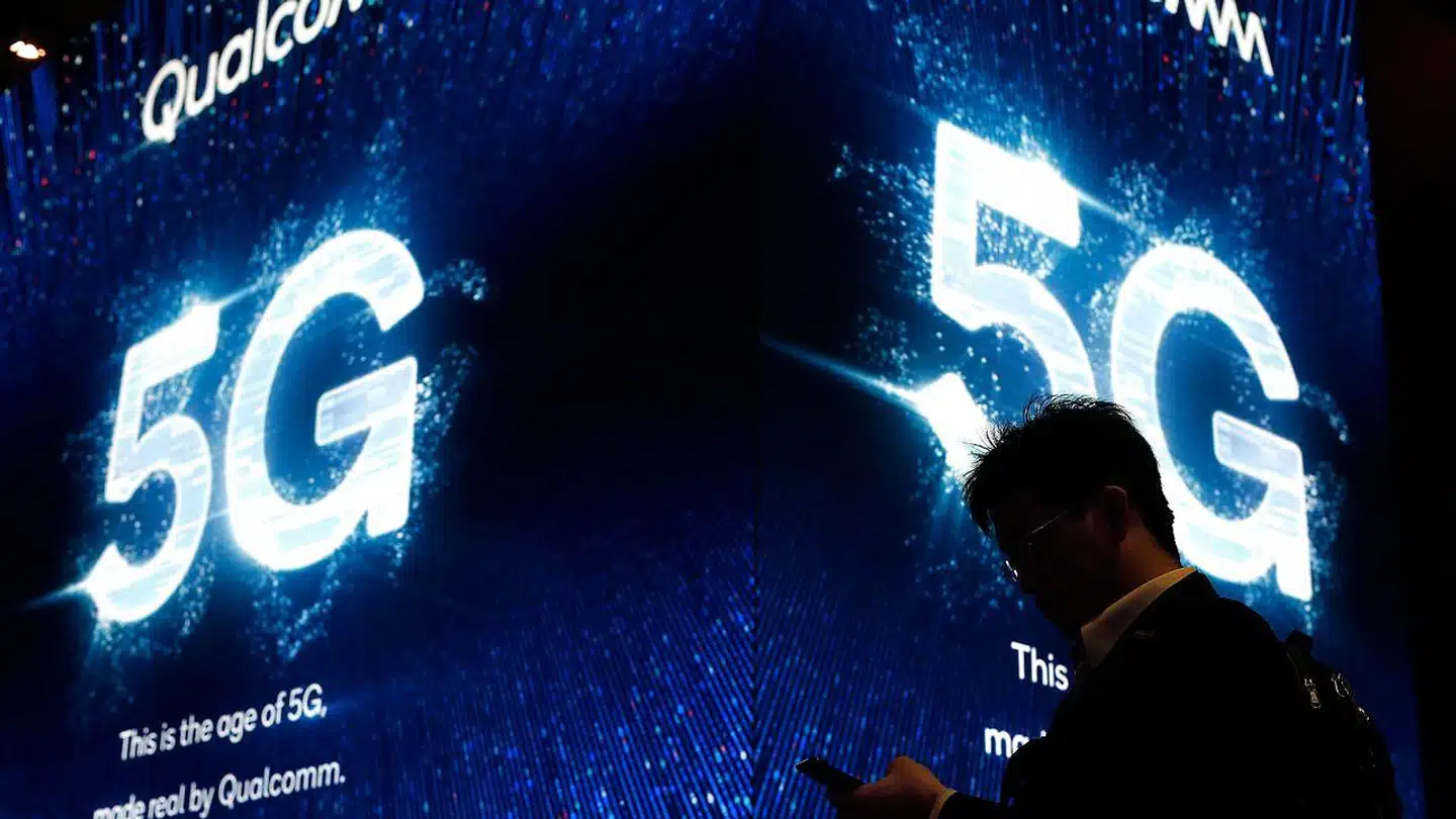 Amerikanerne advarerer briterne mod Huaweis 5G-net (Photo by Pau Barrena / AFP)