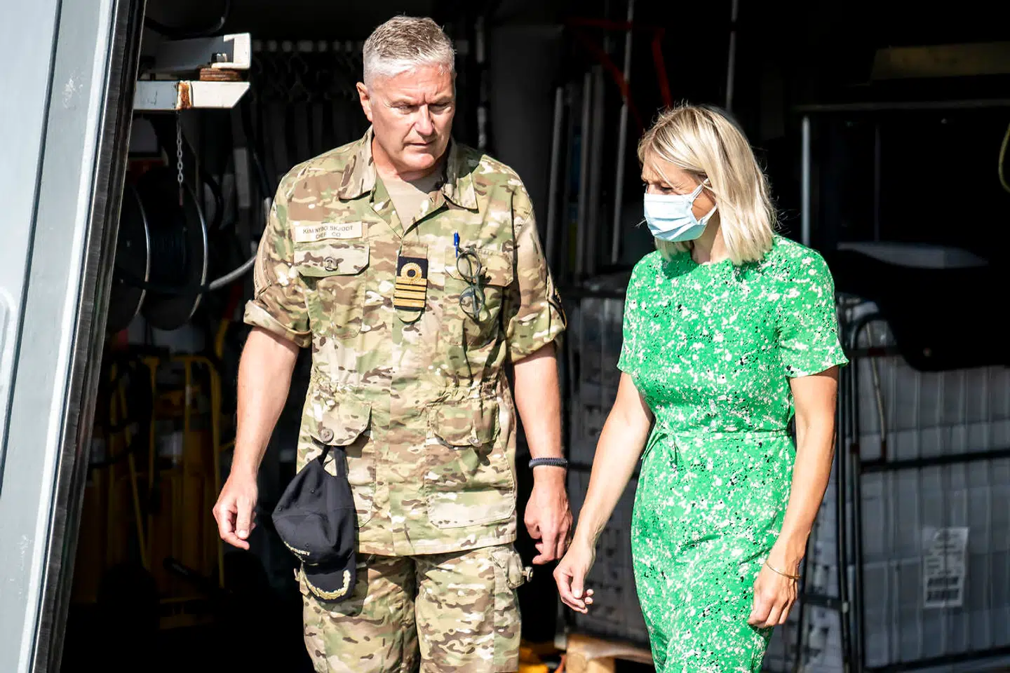 Forsvarsminister Trine Bramsen modtog analysen fra tilsynet fredag.