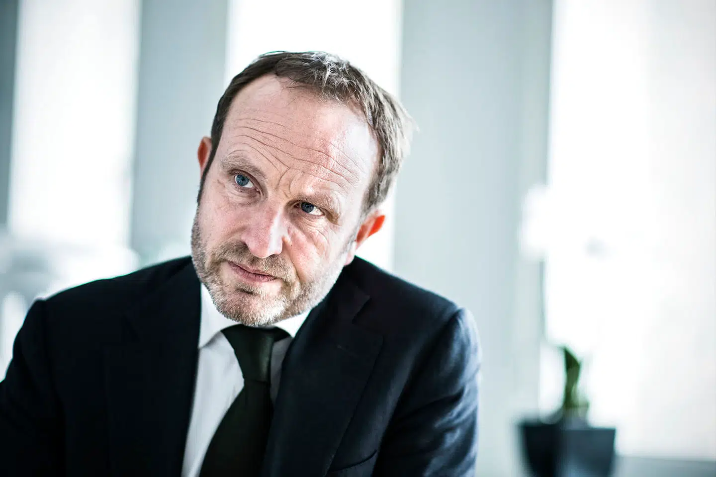 Tidligere udenrigsminister Martin Lidegaard er chokeret over spionskandalen.