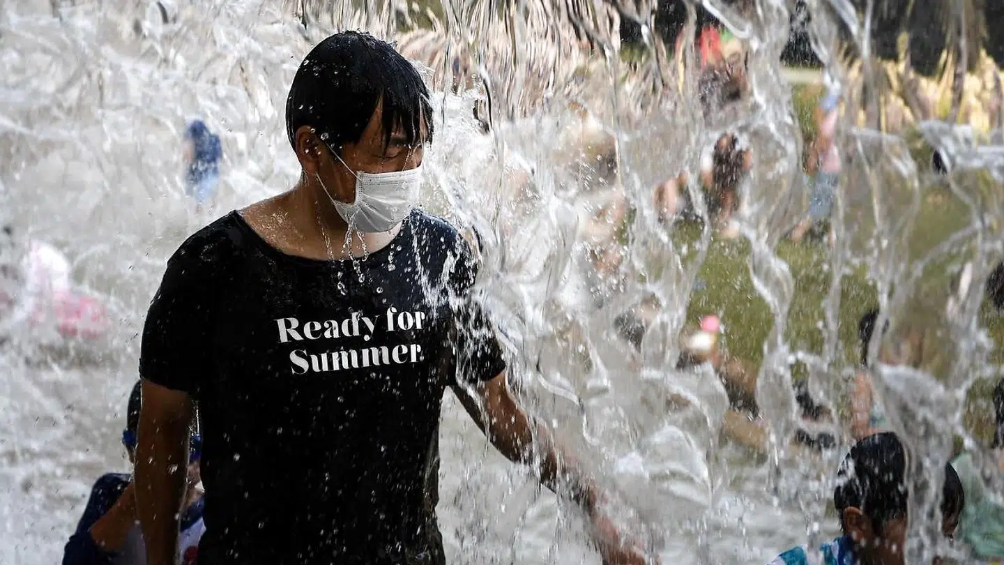 Hedebølgen i Japan har dræbt 79 mennesker pg sendt over 6.000 på hospitalet.