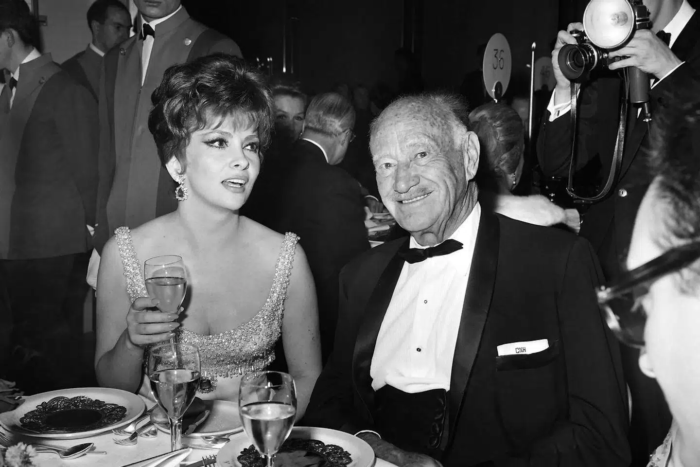 Paris Hiltons oldefar, Conrad Hilton, grundlagde Hilton-hotellerne.