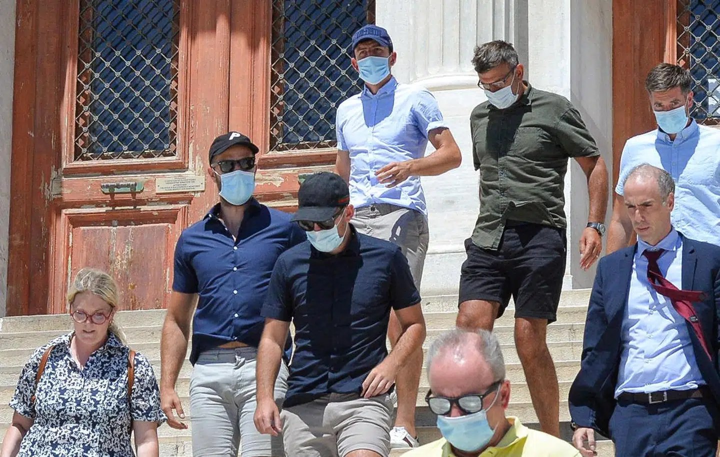 Harry Maguire (bagerst) forlod lørdag retten på den græske ø Syros.