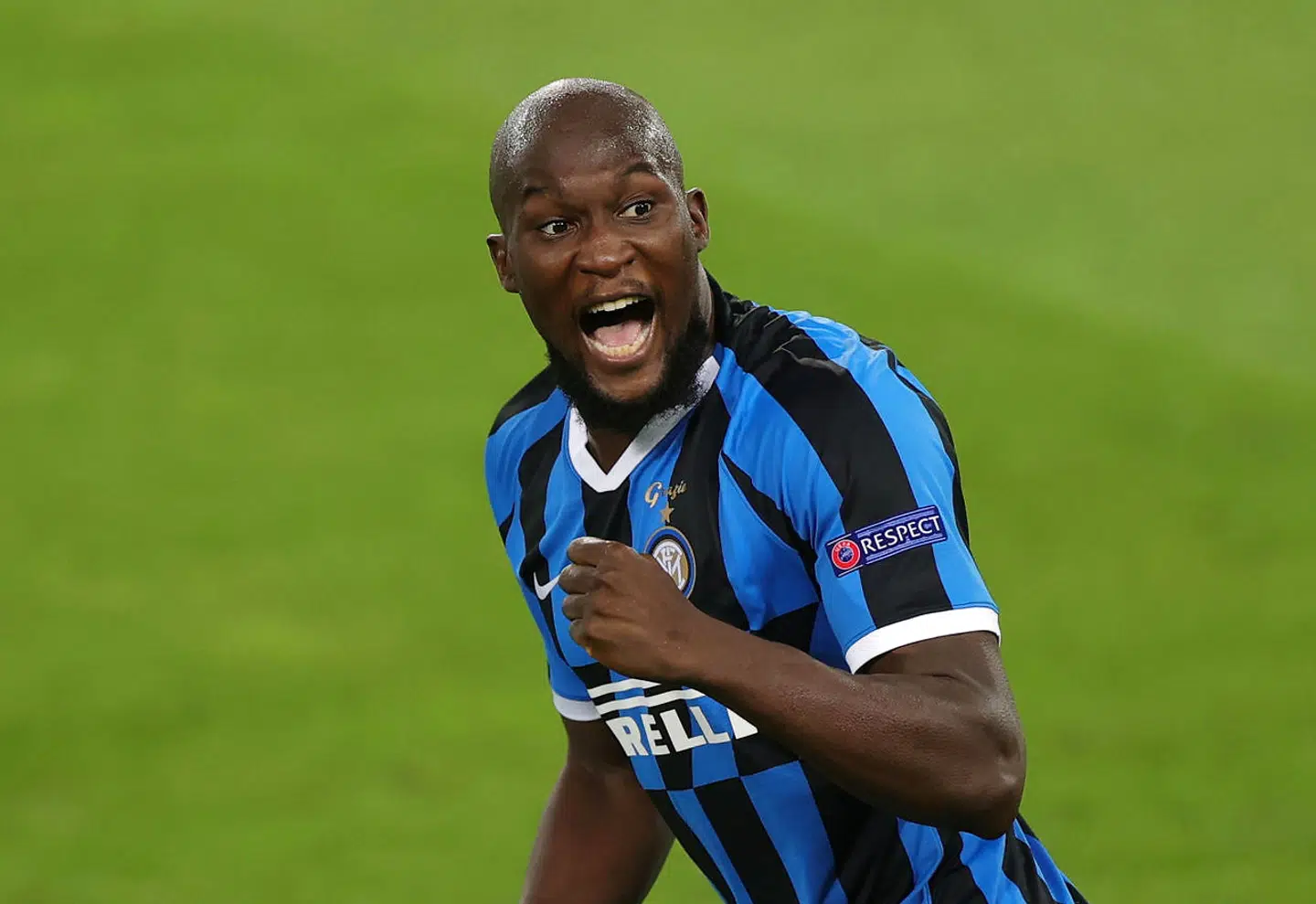 Soccer Football - Europa League - Final - Sevilla v Inter Milan - RheinEnergieStadion, Cologne, Germany - August 21, 2020 Inter Milan's Romelu Lukaku celebrates scoring their first goal, as play resumes behind closed doors following the outbreak of the coronavirus disease (COVID-19) Friedemann Vogel/Pool via REUTERS