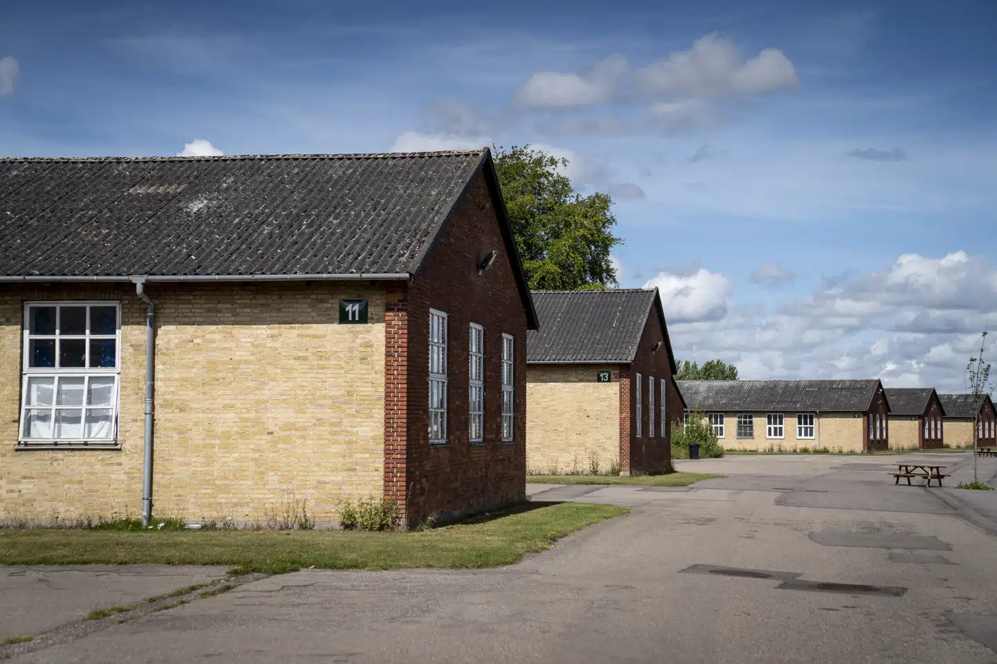 En mand er i kritisk tilstand og er blevet overført til Rigshospitalet efter et knivstikkeri på Udrejsecenter Sjælsmark (Arkivfoto). Mads Claus Rasmussen/Ritzau Scanpix