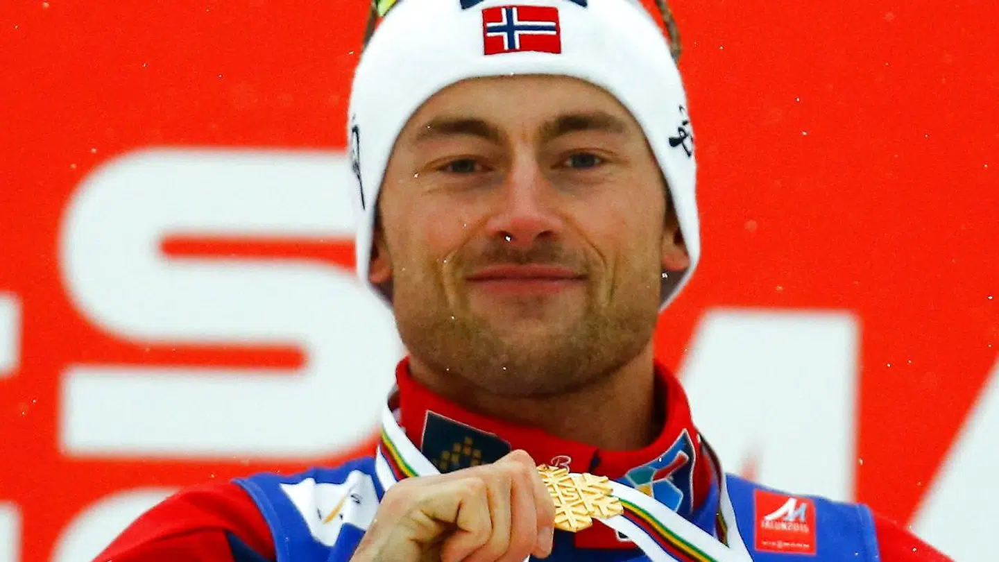 Petter Northug vandt både OL og VM som aktiv skiløber. Han stoppede endegyldigt karrieren i december 2018.
