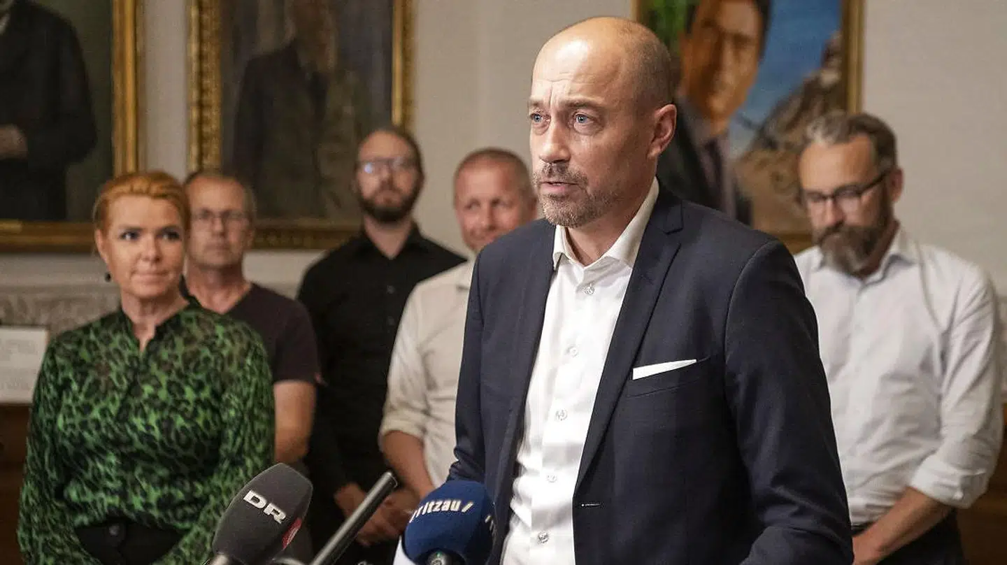 Magnus Heunicke (Soc. dem) Folketingets partier efter forhandlingerne om næste fase af genåbningen, den såkaldte fase 4, i Landstingssalen på Christiansborg, fredag den 14. august 2020.. (Foto: Thomas Sjørup/Ritzau Scanpix)