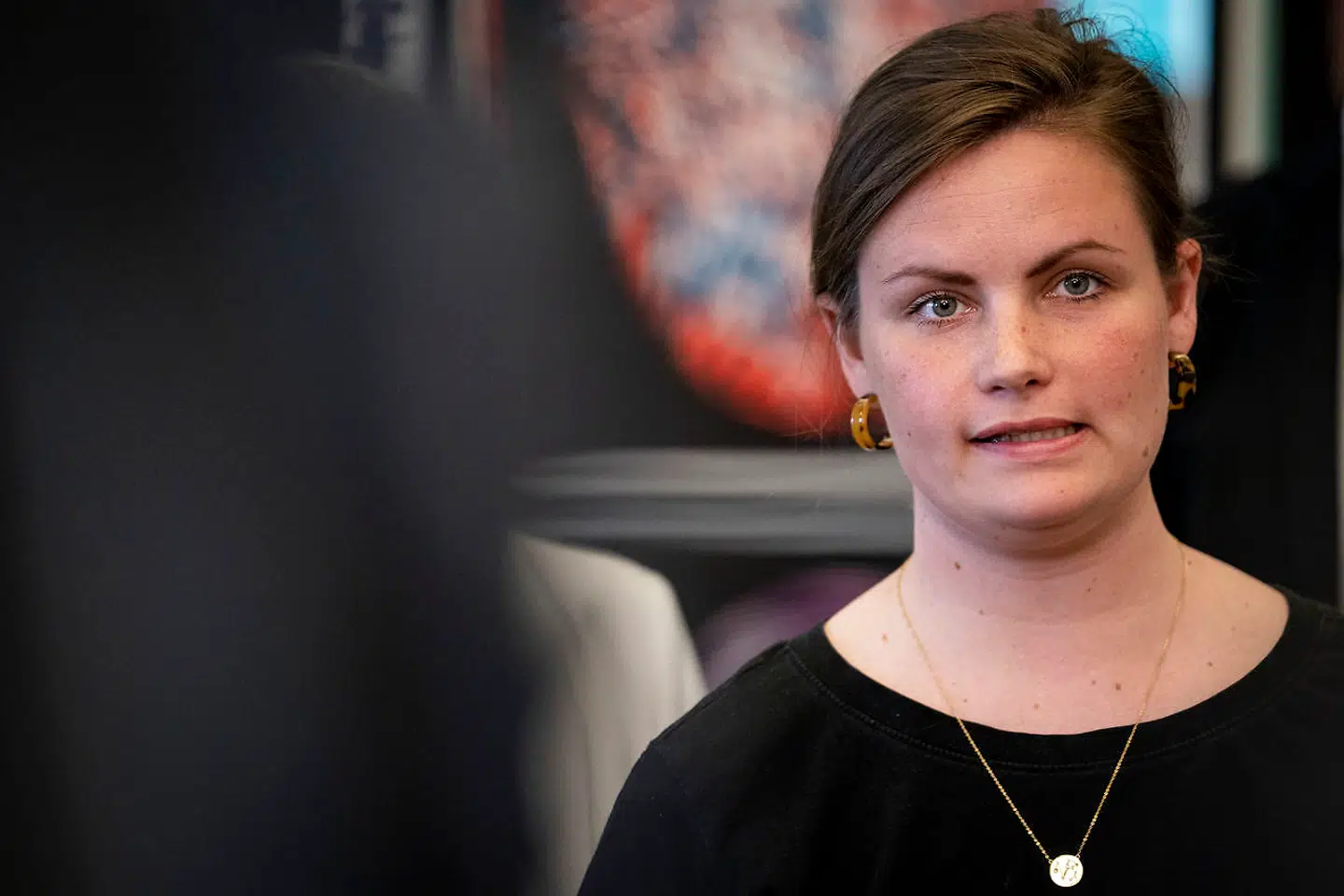 »Vi står i en alvorlig coronakrise, men klimakrisen er en katastrofe, der venter lige forude, og som vi allerede kan mærke og skal håndtere,« siger Enhedslistens Mai Villadsen. (Foto: Niels Christian Vilmann/Ritzau Scanpix)