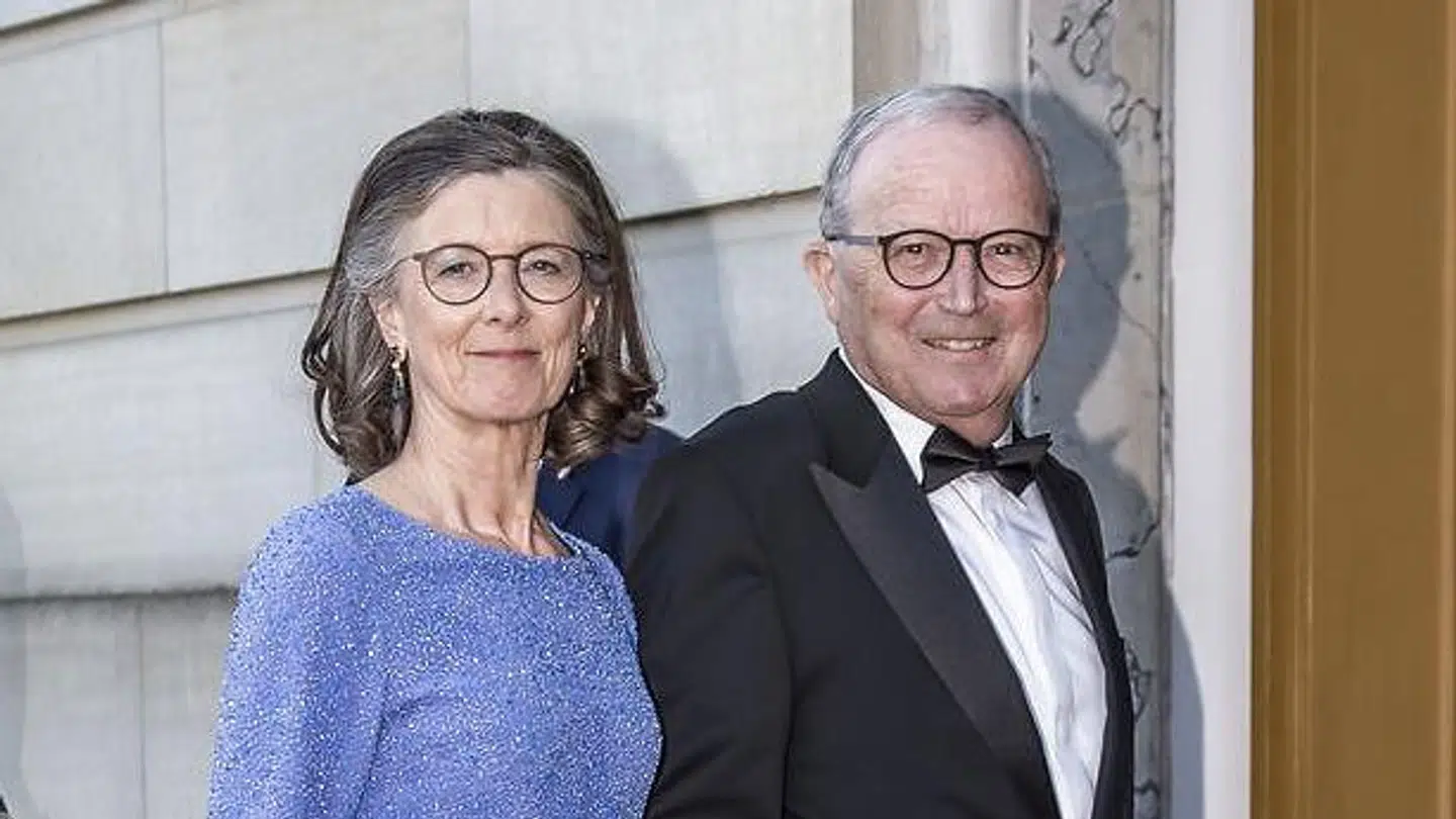 Kammerherreinde Camilla Kristiansen og kammerherre Kjeld Kirk Kristiansen ses her ved ankomt til prinsesse Benediktes 75-års fødselsdag på Amalienborg i København i 2019.