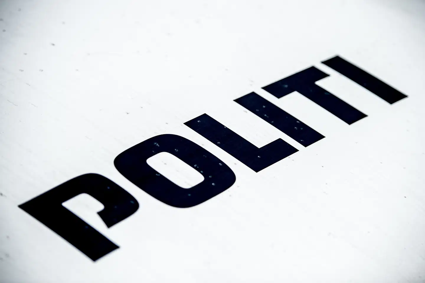 Politiet kørte tirsdag til en arbejdsulykke på en asfaltvirksomhed i Roskilde. (Arkivfoto) Mads Claus Rasmussen/Ritzau Scanpix