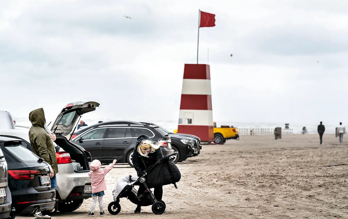 Mere ustabilt vejr er på vej mod Danmark. Arkivfoto Blokhus Strand, 30. juli 2020.