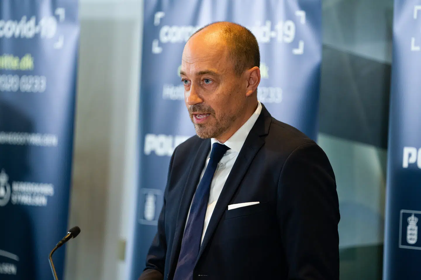 Sundheds- og Ældreminister Magnus Heunicke (S) under pressebriefing om status for udviklingen i antallet af smittede i Danmark og EU i Eigtveds Pakhus i København mandag den 10. august 2020. (Foto: Emil Helms/Ritzau Scanpix) Emil Helms/Ritzau Scanpix