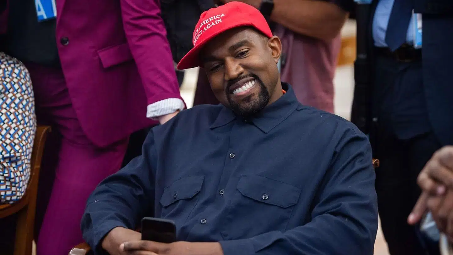 Kanye West med en 'Make America Great Again'-kasket i 2018.